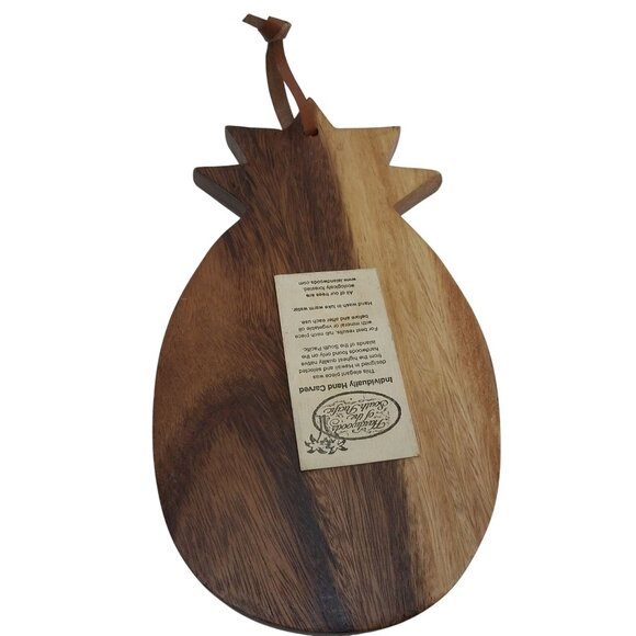 Hand-Carved Pineapple-Shaped Koa Acacia Cutting Board with Leather Loop - Picture 2 of 5